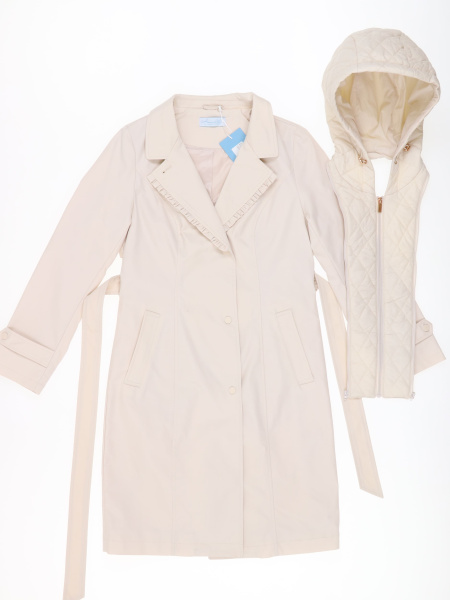 7612 (4) Lola Paltinger