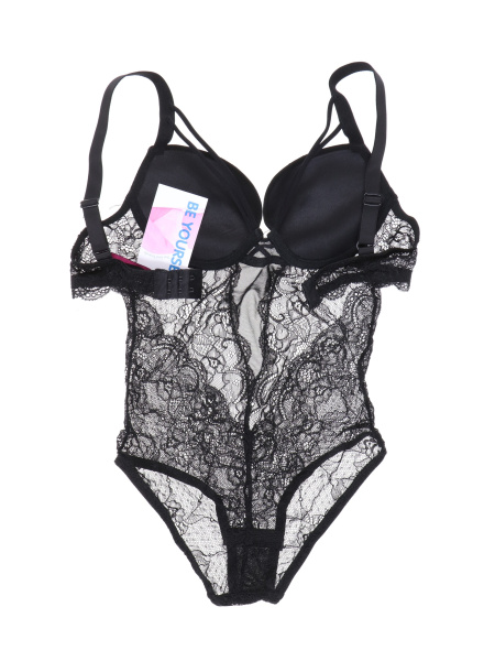 15339 (2) Les Provocatrices